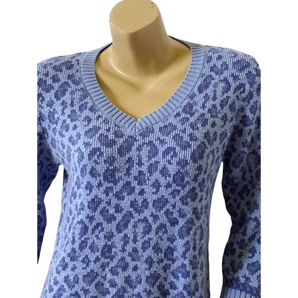 HEARTS OF PALM Womens Size Small Blue 3/4 Sleeve V Neck Animal Print Sweater - Picture 5 of 6